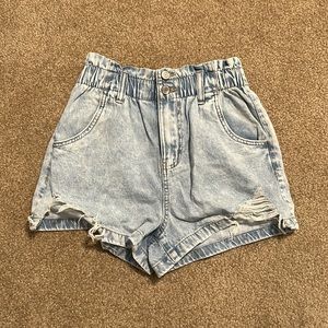 Light blue, high rise, SO jean shorts. In size 3/26w.